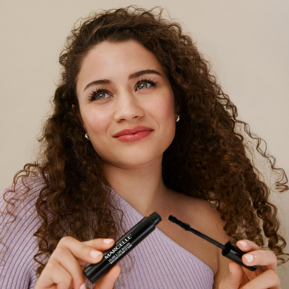 Lash Loving Volume & Care Mascara